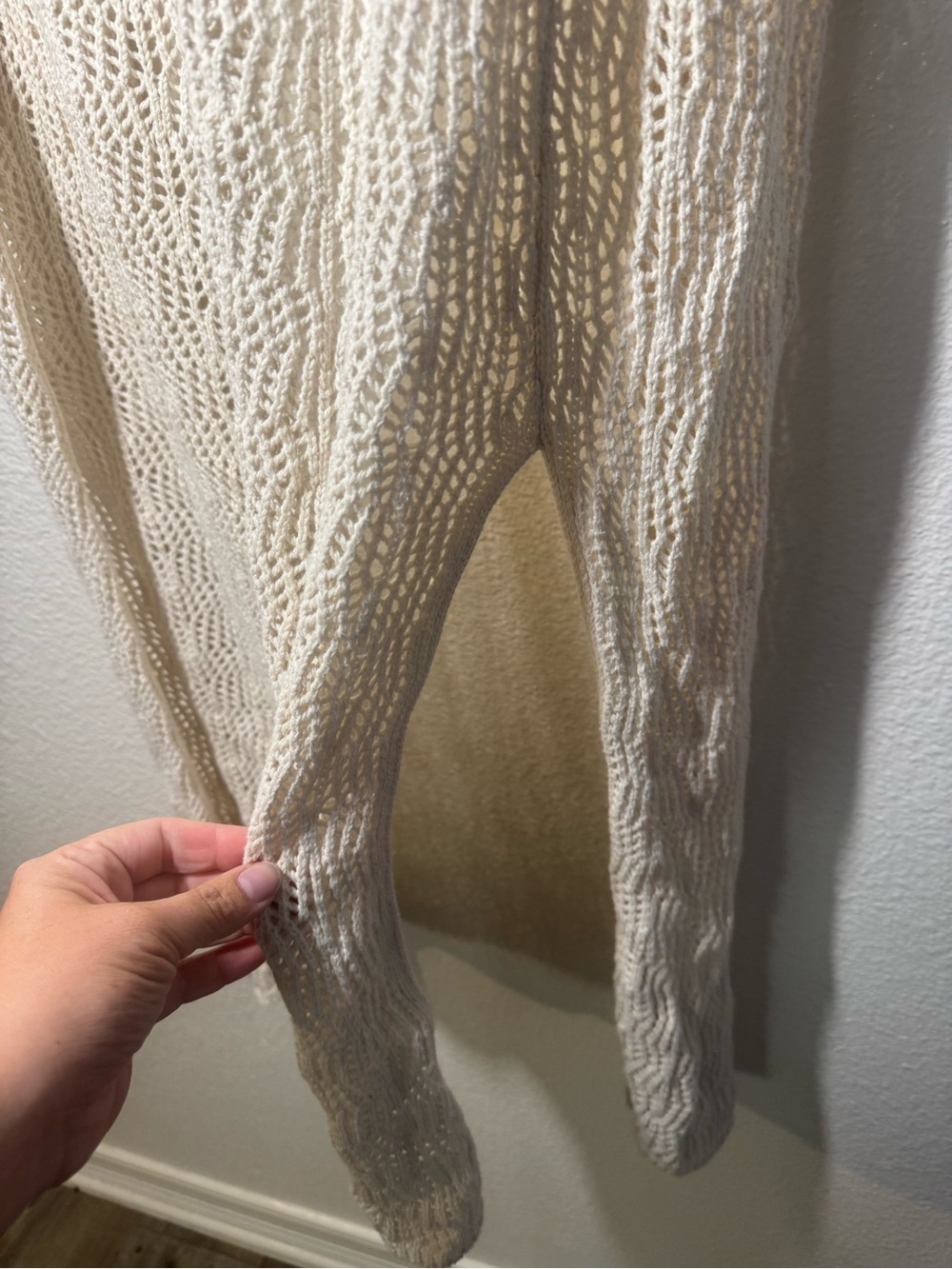 2 piece Cream Open-Knit Long Vest with crop tank. - Picture 9 of 9